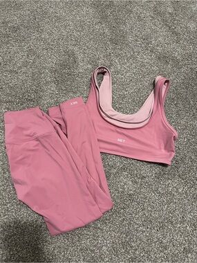 SET Active Pink Sports Bra AND leggings set